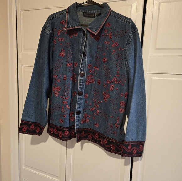 Denim Shacket /Jacket - Picture 2 of 7
